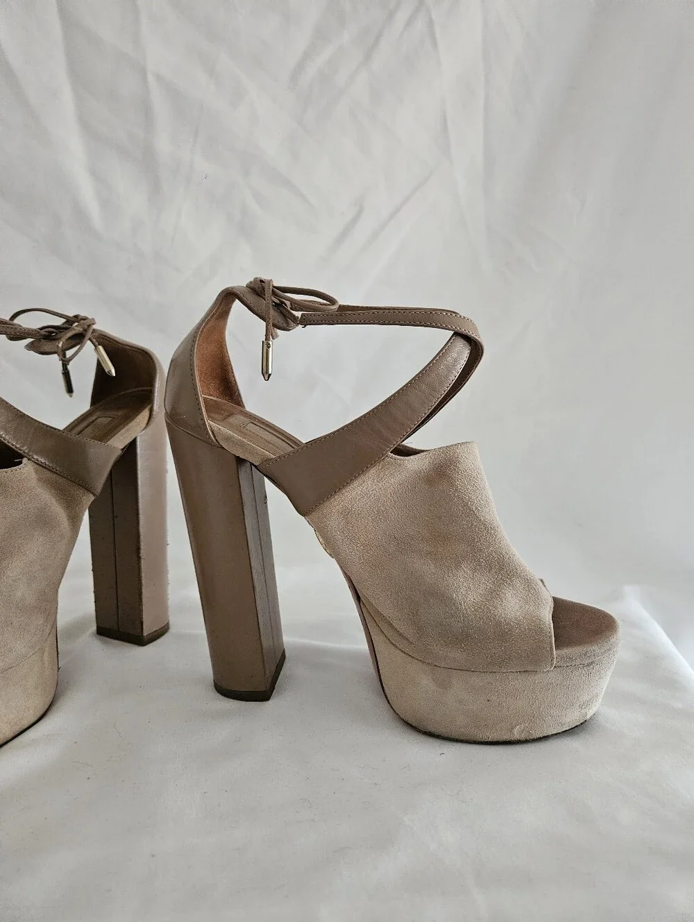 Aquazzura Beige Taupe Suede Platform Peep-Toe Heels